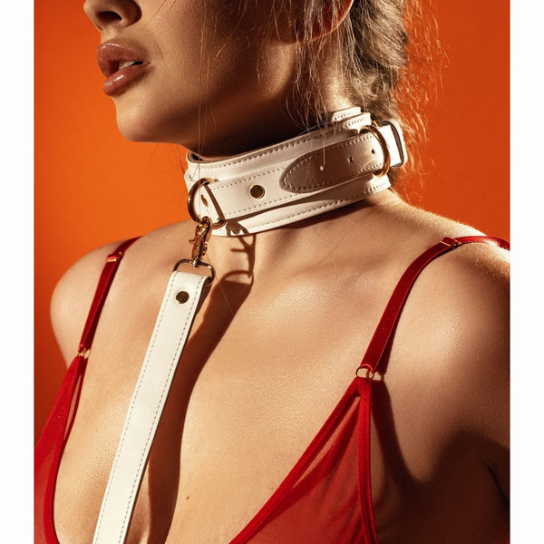 White Leather BDSM Collar Choker with Leash - idevildesires
